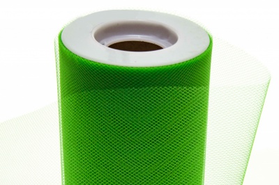 Фатин в шпульках 16-146, 10 гр/м2, шир. 15 см (в нам. 25+/-1 м), цвет зелёный - купить в Екатеринбурге. Цена: 100.69 руб.
