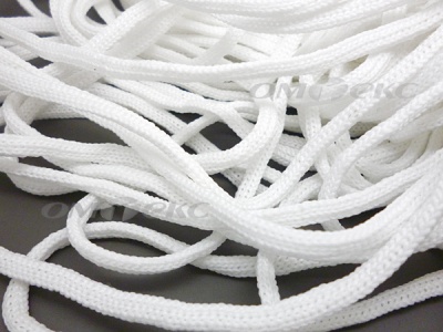 Шнур В-036 4 мм мелкое плетение 100 м белый - купить в Екатеринбурге. Цена: 2.02 руб.