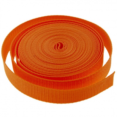 Стропа текстильная, шир. 25 мм (в нам. 50+/-1 ярд), цвет оранжевый - купить в Екатеринбурге. Цена: 409.94 руб.